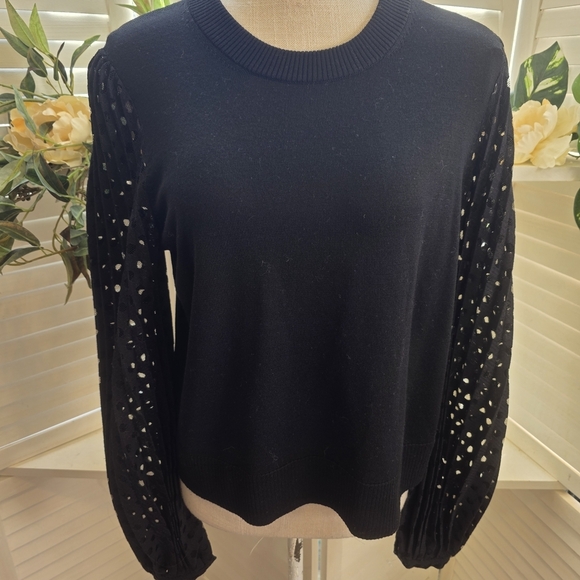 Akris Punto Sweaters - Akris Punto Black Knit Virgin Wool Top Med 1449